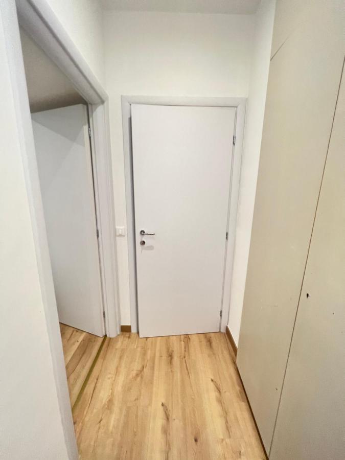 Alla Scalinata Del Teatro Rossetti Confort Suites Parcheggio Triëst Buitenkant foto