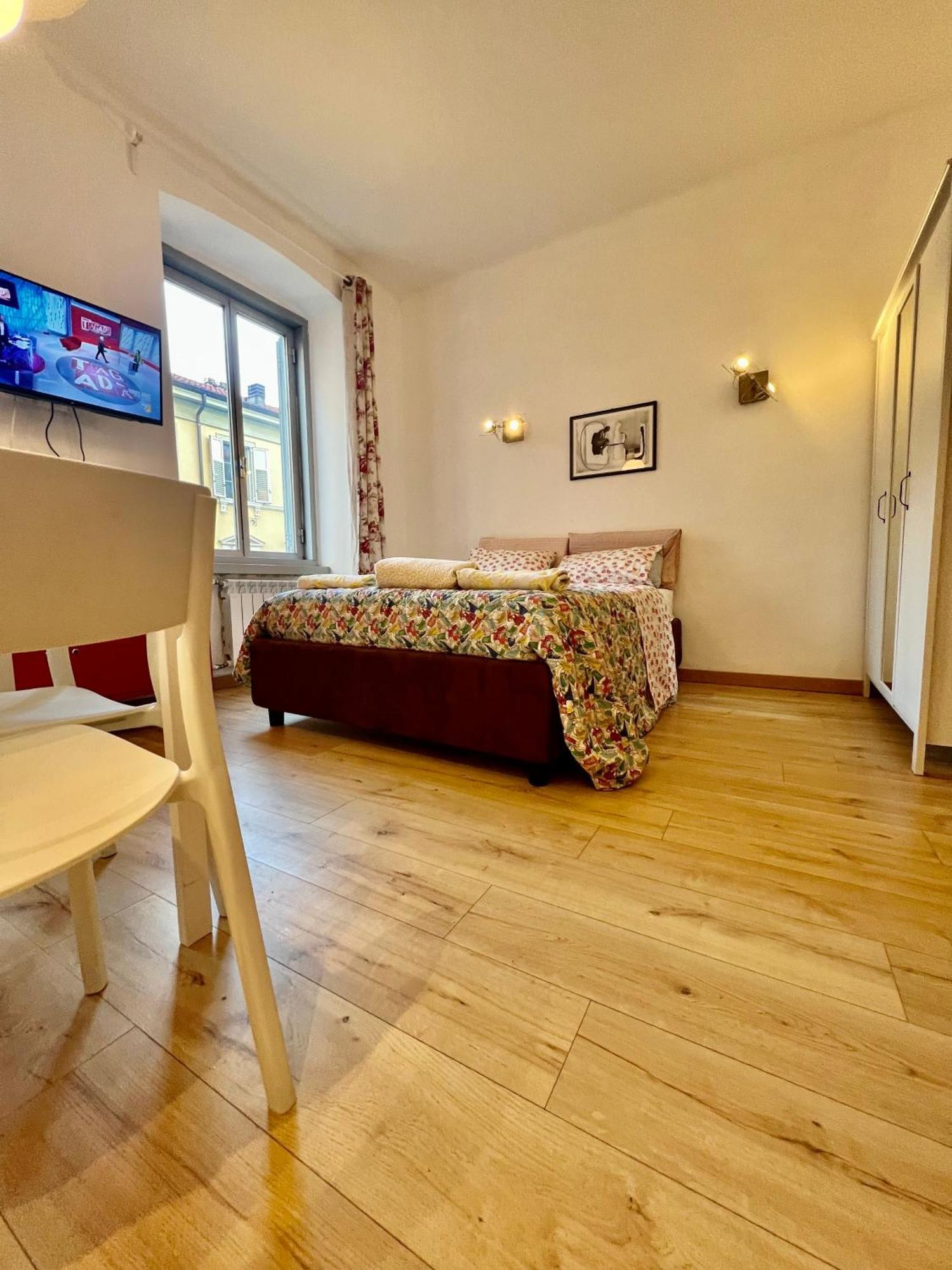 Alla Scalinata Del Teatro Rossetti Confort Suites Parcheggio Triëst Buitenkant foto