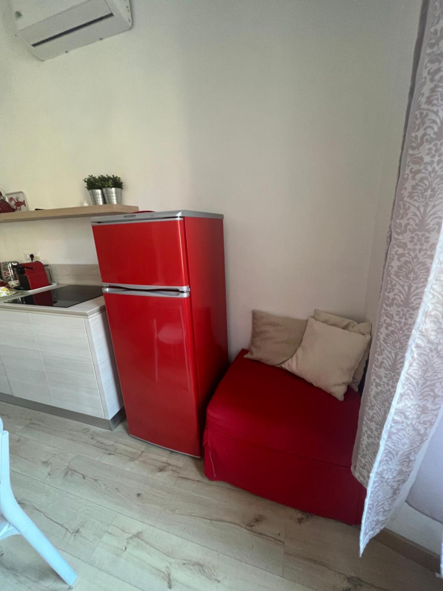 Alla Scalinata Del Teatro Rossetti Confort Suites Parcheggio Triëst Buitenkant foto