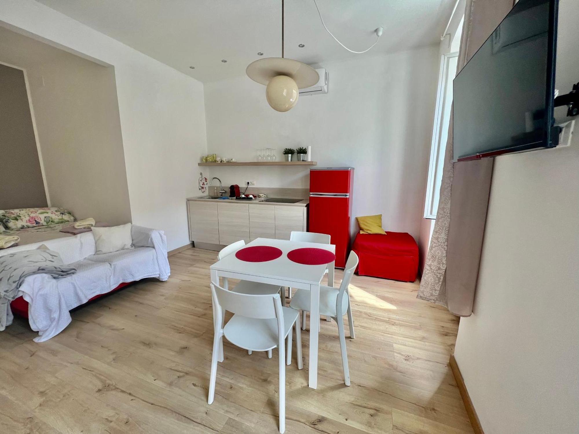 Alla Scalinata Del Teatro Rossetti Confort Suites Parcheggio Triëst Buitenkant foto